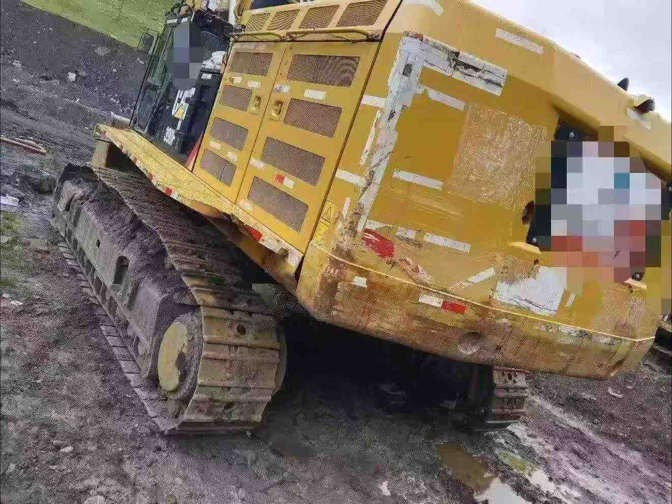 Buy Caterpillar 390DL Used Excavator / 3