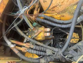 Buy Hyundai R130-5 Used Excavator / 6 Buy Hyundai R130-5 Used Excavator / 6