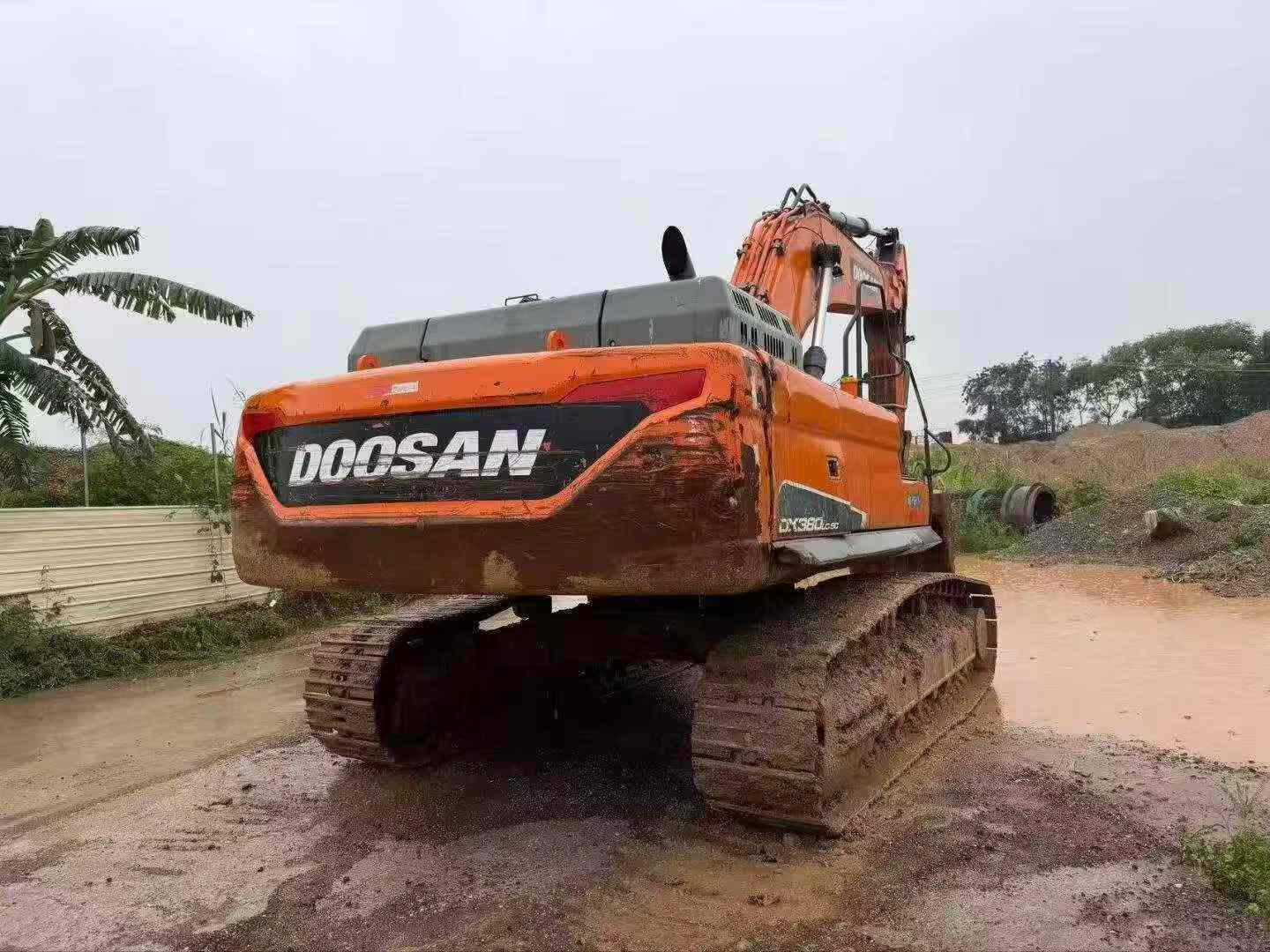 Buy Doosan DX380LC-5 Used Excavator / 2