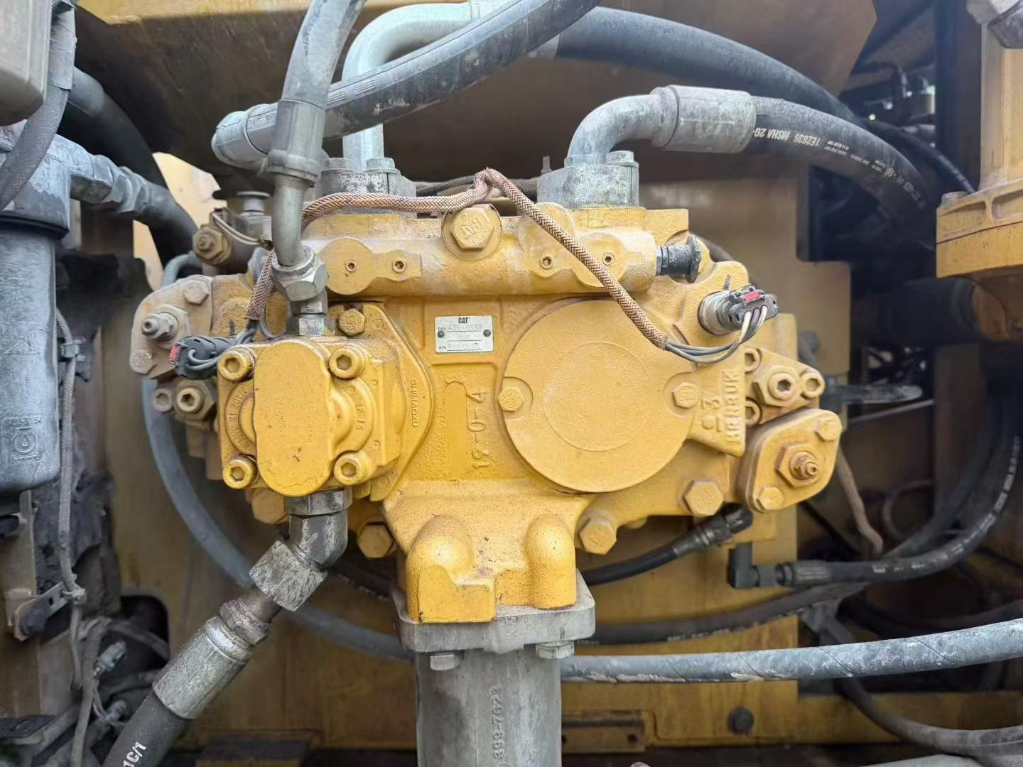 Buy Caterpillar 320A Used Excavator / 2