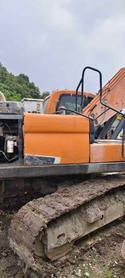 Buy Doosan DX215-9C Used Excavator / 3 Buy Doosan DX215-9C Used Excavator / 3