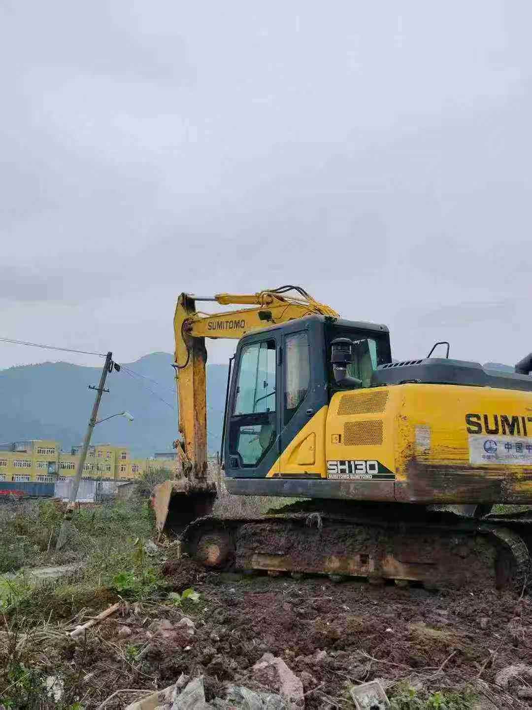 Buy Sumitomo SH130-6 Used Excavator / 3