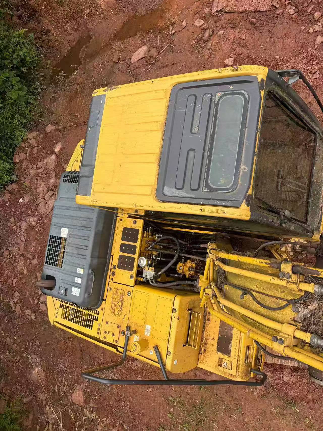 Buy Komatsu PC110-7 Used Excavator / 5
