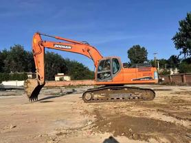 Buy Doosan DX260LC Used Excavator / 3 Buy Doosan DX260LC Used Excavator / 3