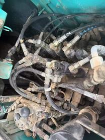 Buy Kobelco SK135 Used Excavator / 6 Buy Kobelco SK135 Used Excavator / 6