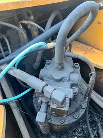 Buy Hyundai R305LVS Used Excavator / 4 Buy Hyundai R305LVS Used Excavator / 4