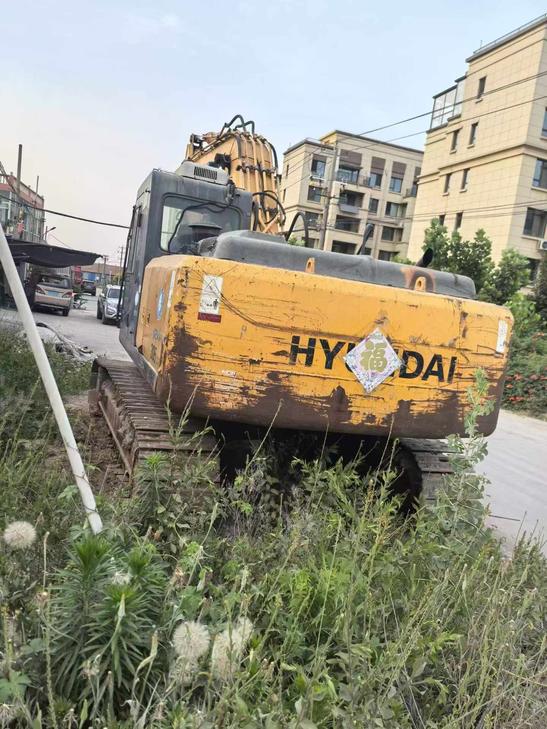 Buy Hyundai R225-7 Used Excavator / 1