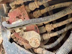 Buy Yanmar Vio30-5 Used Excavator / 4 Buy Yanmar Vio30-5 Used Excavator / 4
