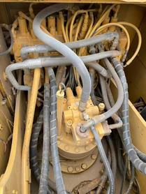 Buy Caterpillar 323D2L Used Excavator / 6 Buy Caterpillar 323D2L Used Excavator / 6
