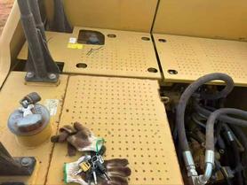 Buy Caterpillar 320E Used Excavator / 3 Buy Caterpillar 320E Used Excavator / 3