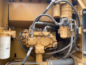 Buy Caterpillar 323D2L Used Excavator / 9 Buy Caterpillar 323D2L Used Excavator / 9