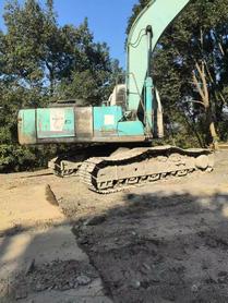 Buy Kobelco SK230 Used Excavator / 2 Buy Kobelco SK230 Used Excavator / 2