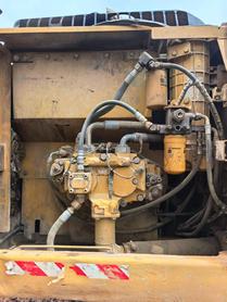 Buy Caterpillar 320D Used Excavator / 2 Buy Caterpillar 320D Used Excavator / 2
