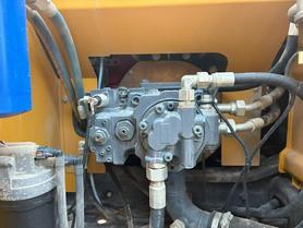 Buy XCMG XE135B Used Excavator / 7 Buy XCMG XE135B Used Excavator / 7