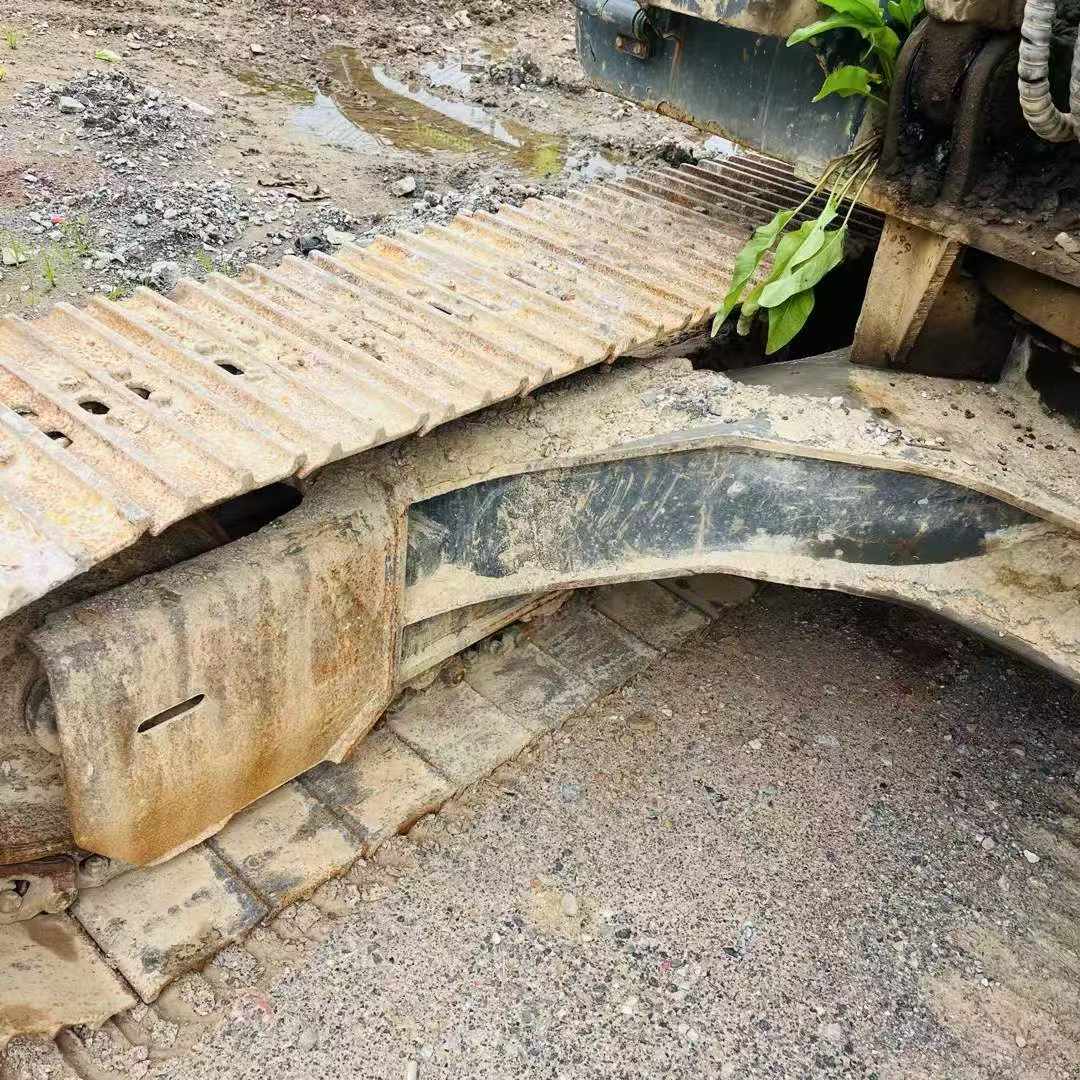 Buy XCMG XE135B Used Excavator / 7