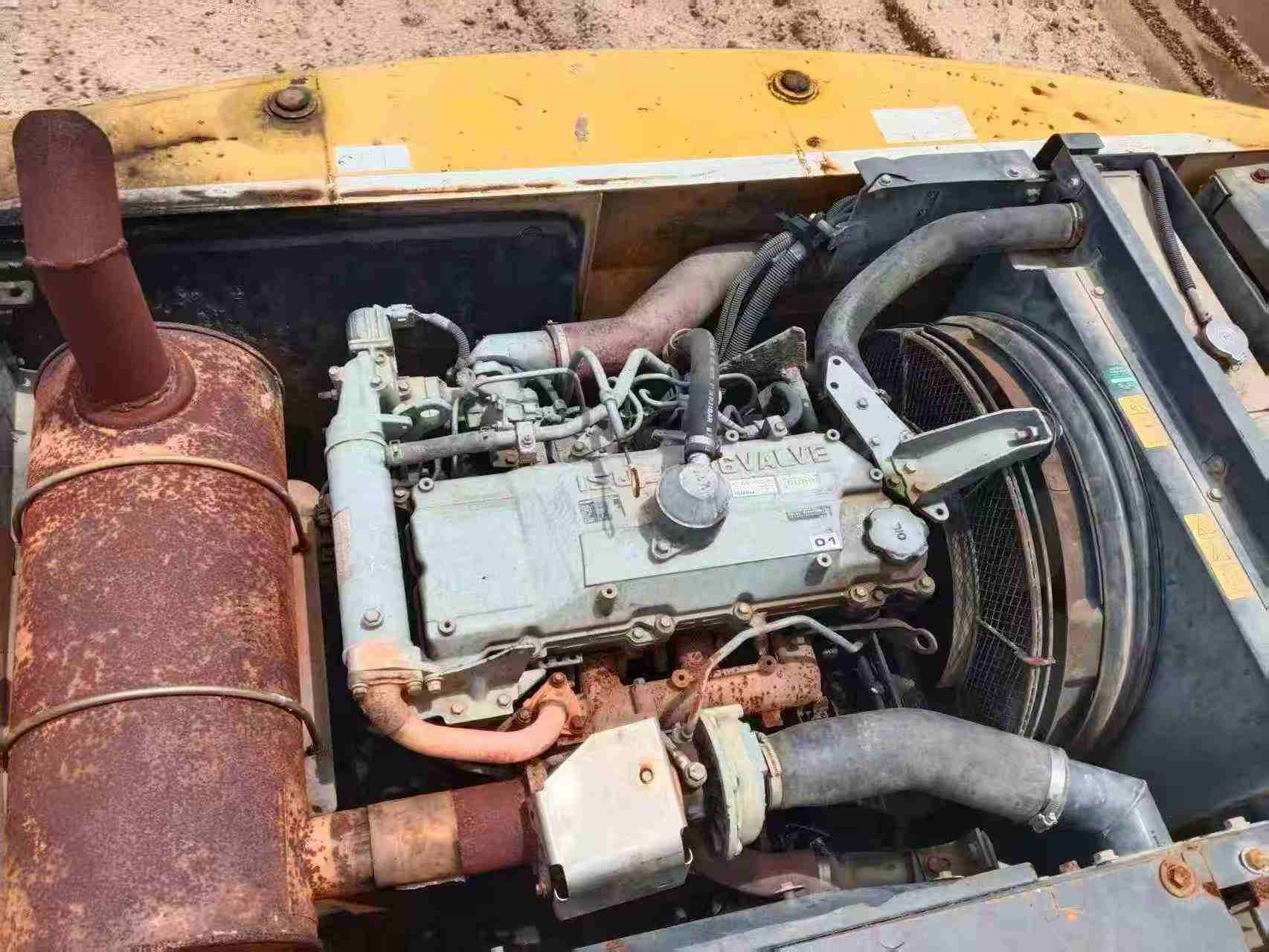 Buy Sumitomo SH210-5 Used Excavator / 4 Buy Sumitomo SH210-5 Used Excavator / 4