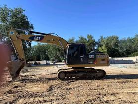 Buy Caterpillar 320A Used Excavator / 3 Buy Caterpillar 320A Used Excavator / 3