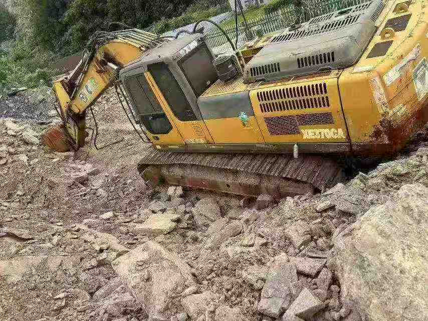 Buy XCMG XE370 Used Excavator / 6