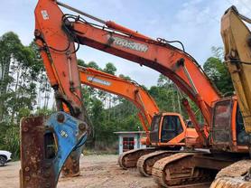 Buy Doosan DH500 Used Excavator / 4 Buy Doosan DH500 Used Excavator / 4