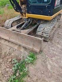 Buy Caterpillar 305.5 Used Excavator / 4 Buy Caterpillar 305.5 Used Excavator / 4