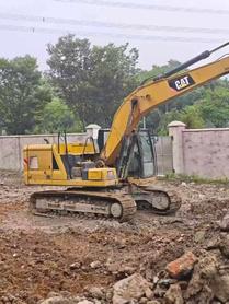 Buy Caterpillar 323 Used Excavator / 2 Buy Caterpillar 323 Used Excavator / 2