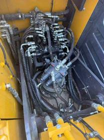 Buy XCMG XE135GA Used Excavator / 4 Buy XCMG XE135GA Used Excavator / 4