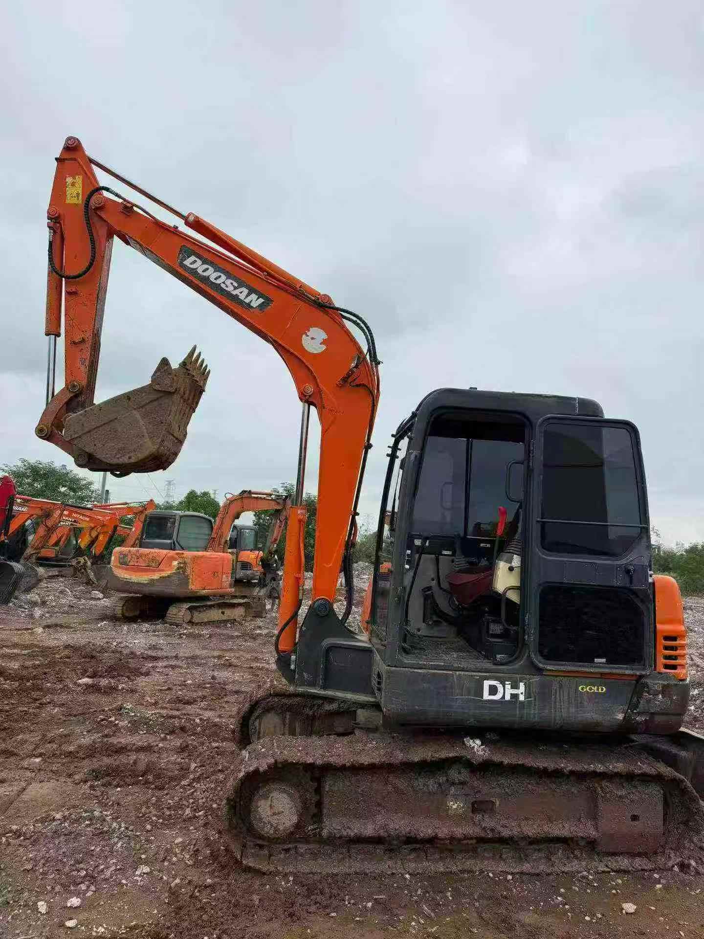 Buy Doosan DH55 Used Excavator / 3