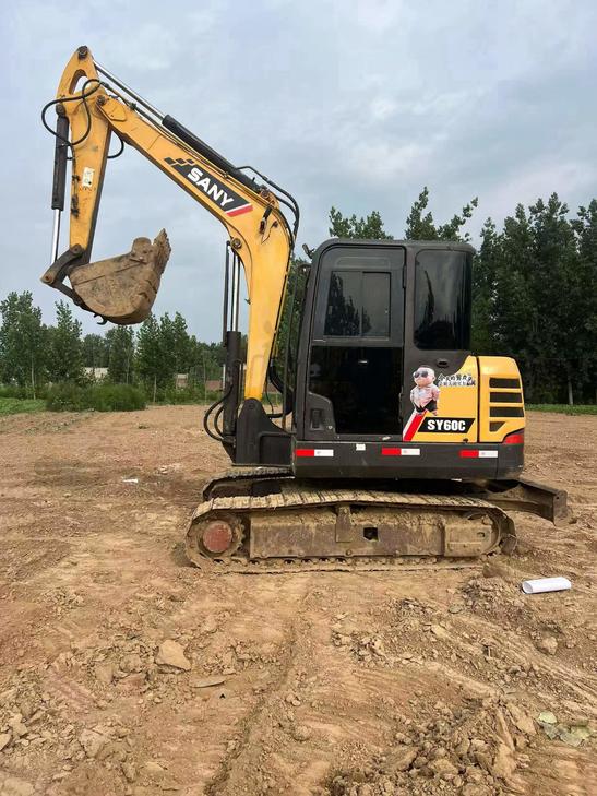 Buy Sany SY60 Used Excavator / 1