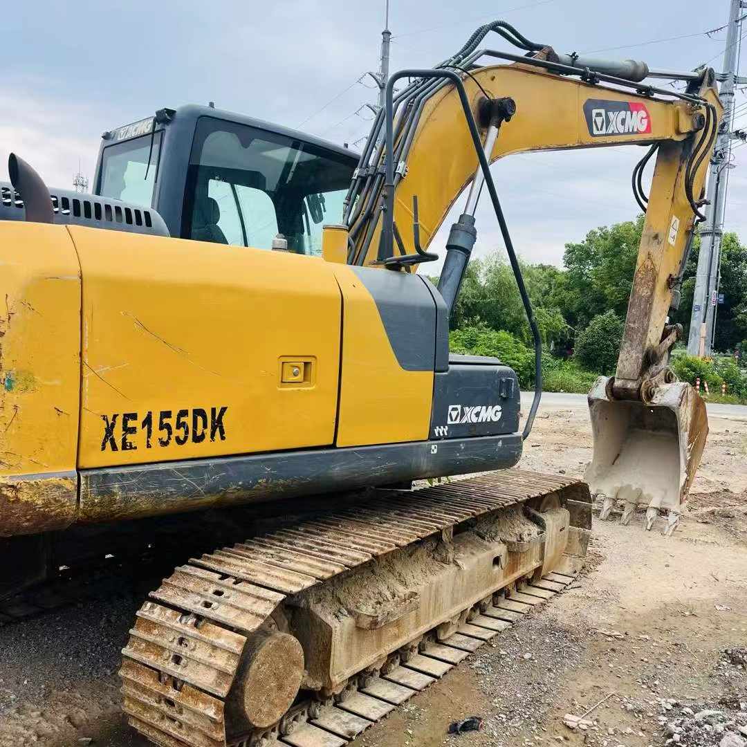 Buy XCMG XE135B Used Excavator / 2
