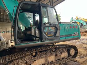 Buy Kobelco SK200-10 Used Excavator / 2 Buy Kobelco SK200-10 Used Excavator / 2