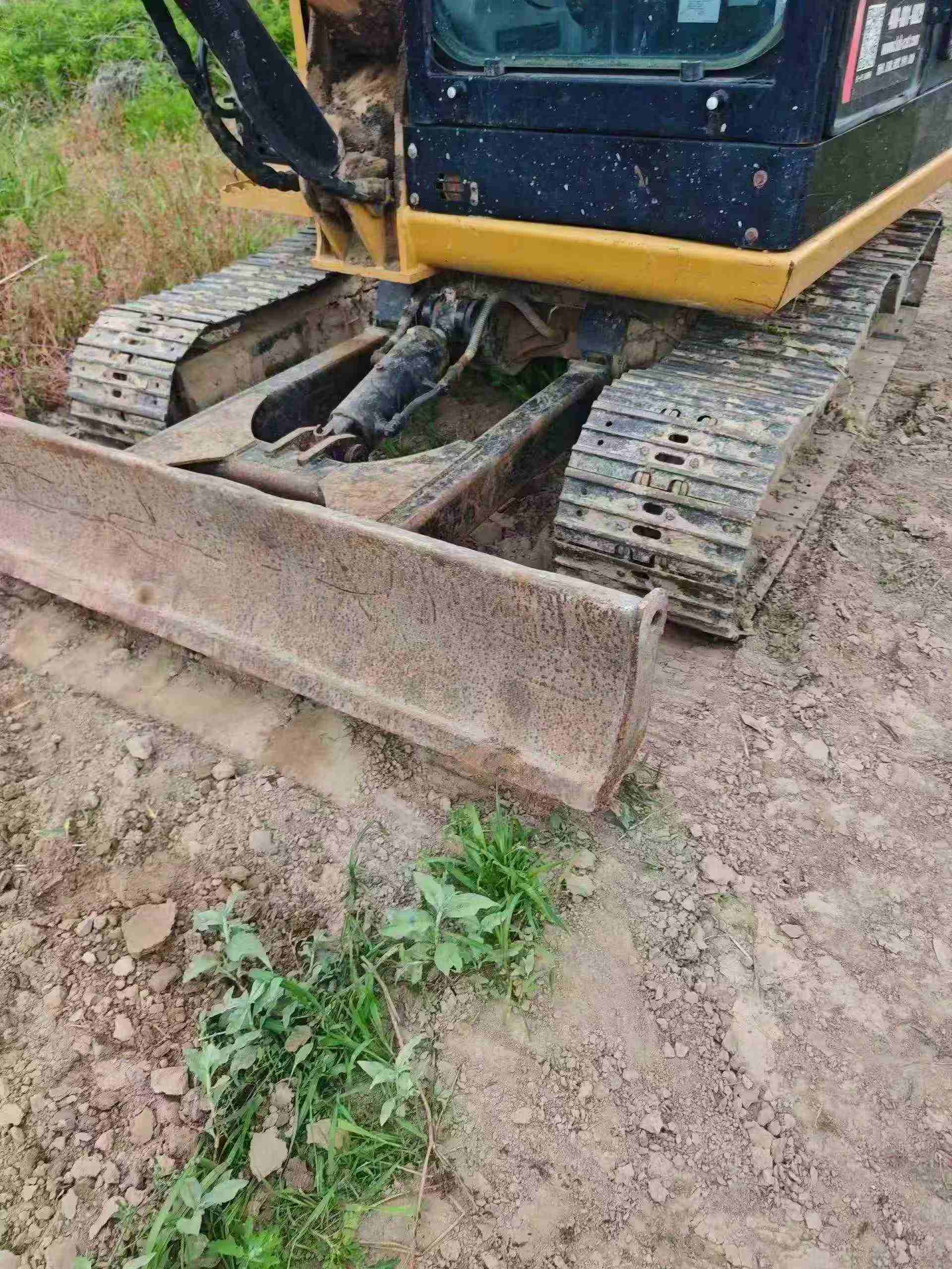 Buy Caterpillar 305.5 Used Excavator / 4 Buy Caterpillar 305.5 Used Excavator / 4