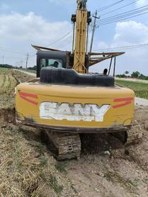 Buy Sany SY205C Used Excavator / 3 Buy Sany SY205C Used Excavator / 3