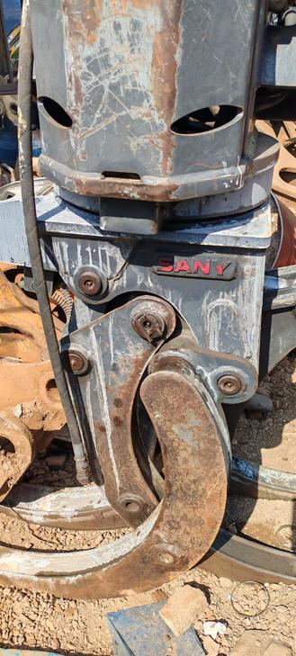 Buy Sany SY135 Used Excavator / 1