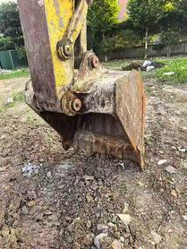 Buy Sumitomo SH200 Used Excavator / 4 Buy Sumitomo SH200 Used Excavator / 4