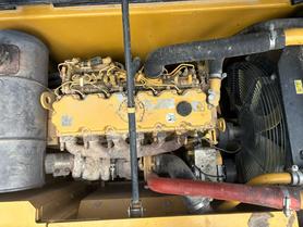 Buy Caterpillar 323D2L Used Excavator / 8 Buy Caterpillar 323D2L Used Excavator / 8