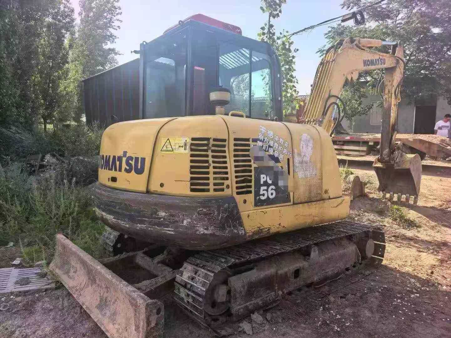 Buy Komatsu PC56-7 Used Excavator / 1