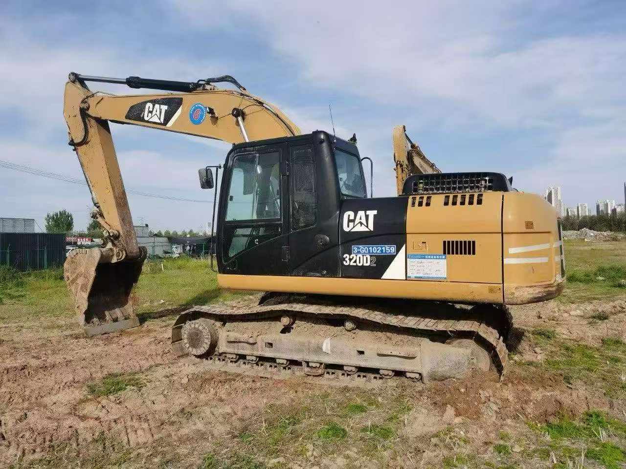 Buy Caterpillar 320A Used Excavator / 1