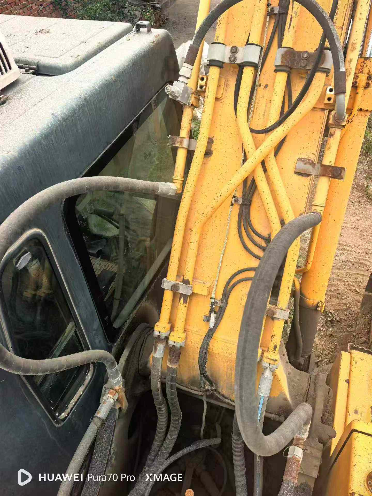 Buy Hyundai R225-7 Used Excavator / 8
