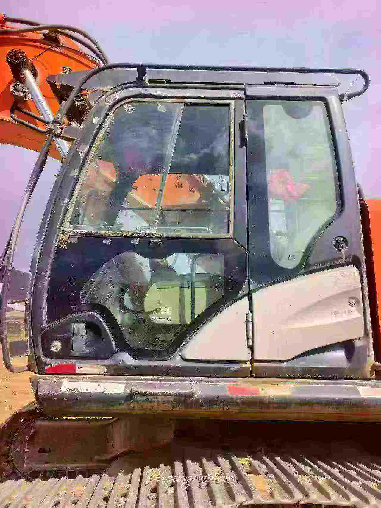 Buy Hitachi ZX470 Used Excavator / 4