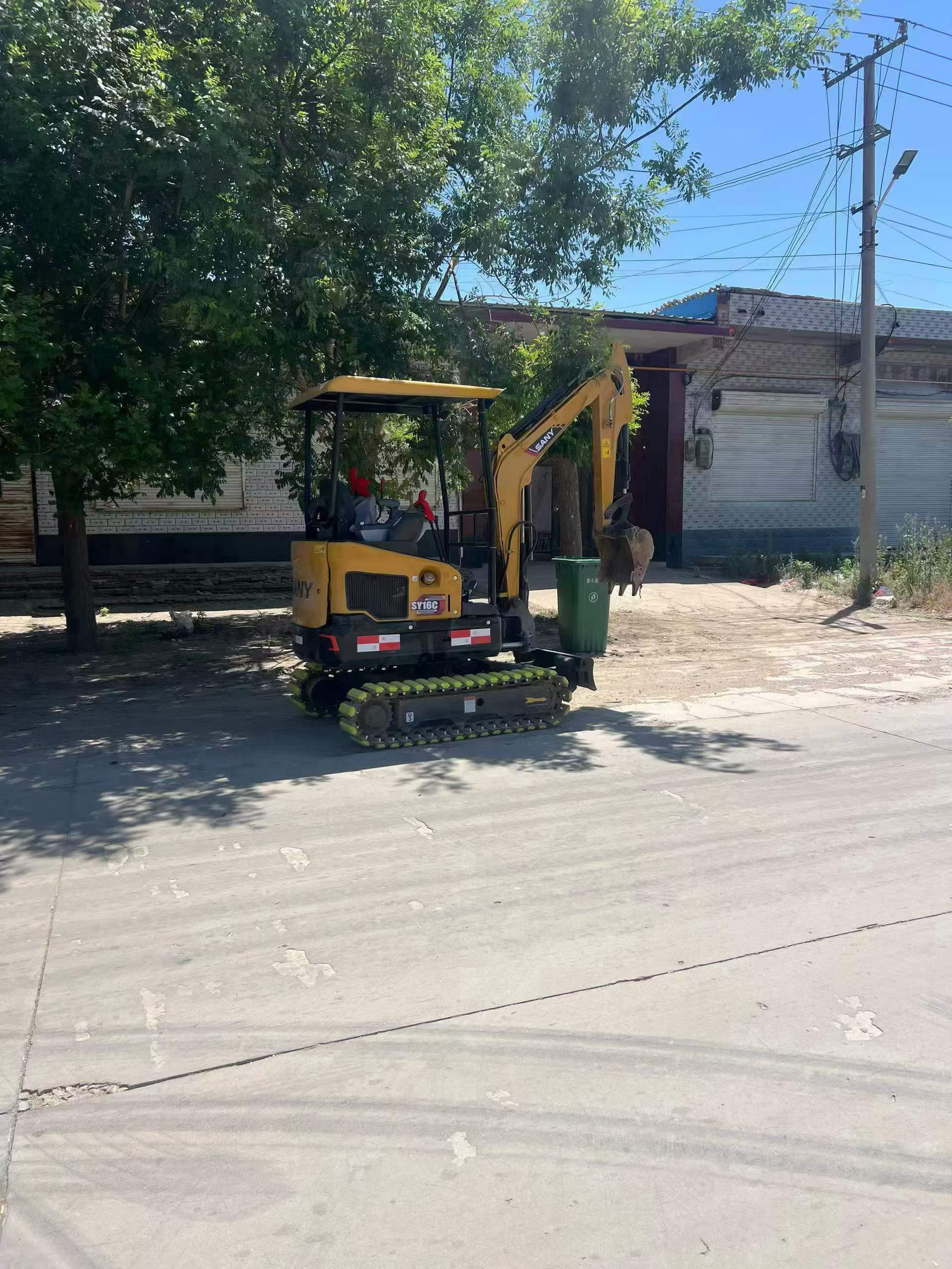 Buy Sany SY16C Used Excavator / 8