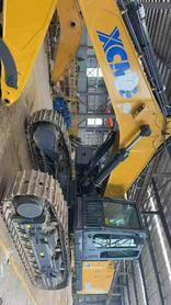 Buy XCMG XE700C Used Excavator / 2 Buy XCMG XE700C Used Excavator / 2