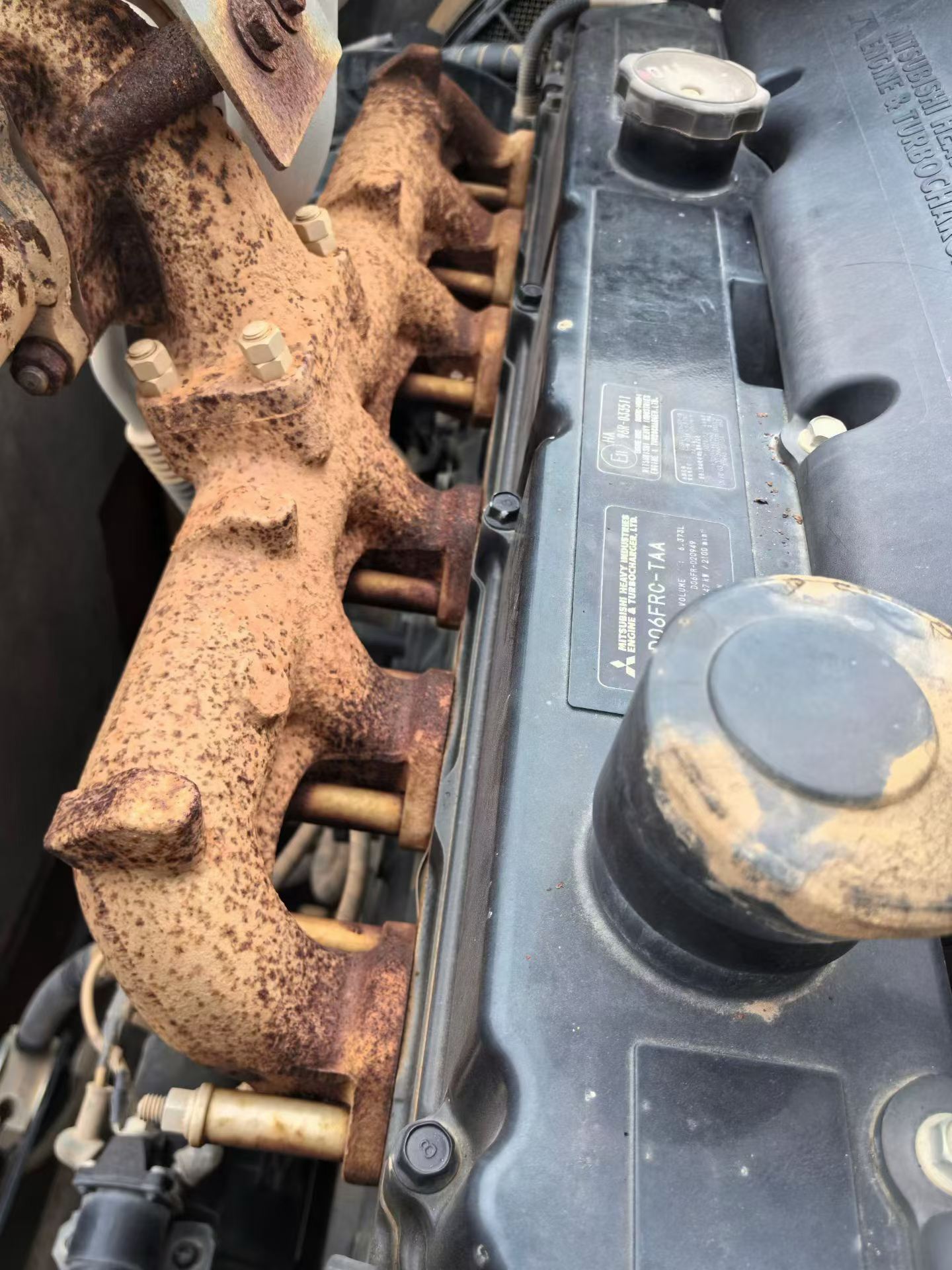 Buy Sany SY245H Used Excavator / 4