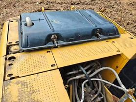 Buy Caterpillar 320D Used Excavator / 5 Buy Caterpillar 320D Used Excavator / 5