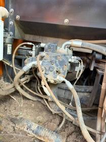 Buy Doosan DH200-3 Used Excavator / 2 Buy Doosan DH200-3 Used Excavator / 2