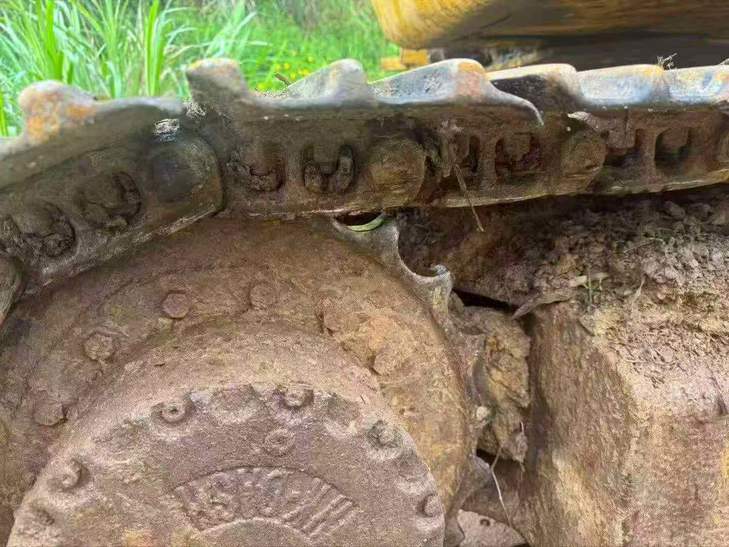 Buy Komatsu PC130-7 Used Excavator / 1