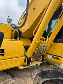 Buy Komatsu PC200 Used Excavator / 4 Buy Komatsu PC200 Used Excavator / 4