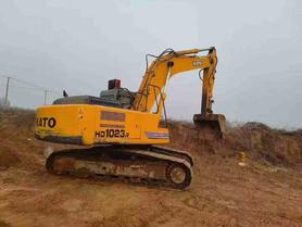 Buy Kato HD1023 Used Excavator / 3 Buy Kato HD1023 Used Excavator / 3