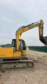 Buy XCMG XE85C Used Excavator / 2 Buy XCMG XE85C Used Excavator / 2