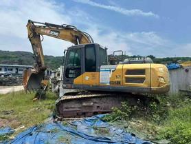 Buy XCMG XE200 Used Excavator / 4 Buy XCMG XE200 Used Excavator / 4
