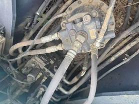 Buy Kobelco SK270D Used Excavator / 4 Buy Kobelco SK270D Used Excavator / 4